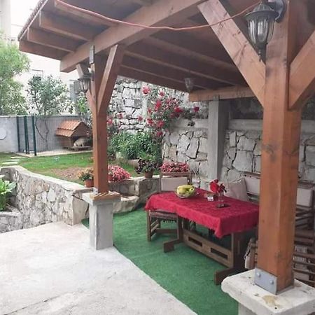 Mini Garsonjera Hotel Podgorica Eksteriør billede