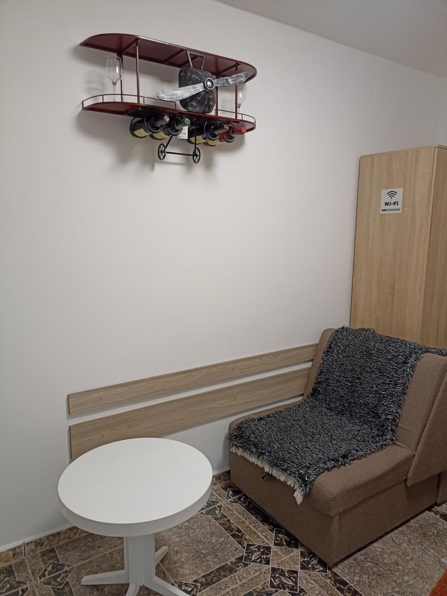 Mini Garsonjera Hotel Podgorica Eksteriør billede