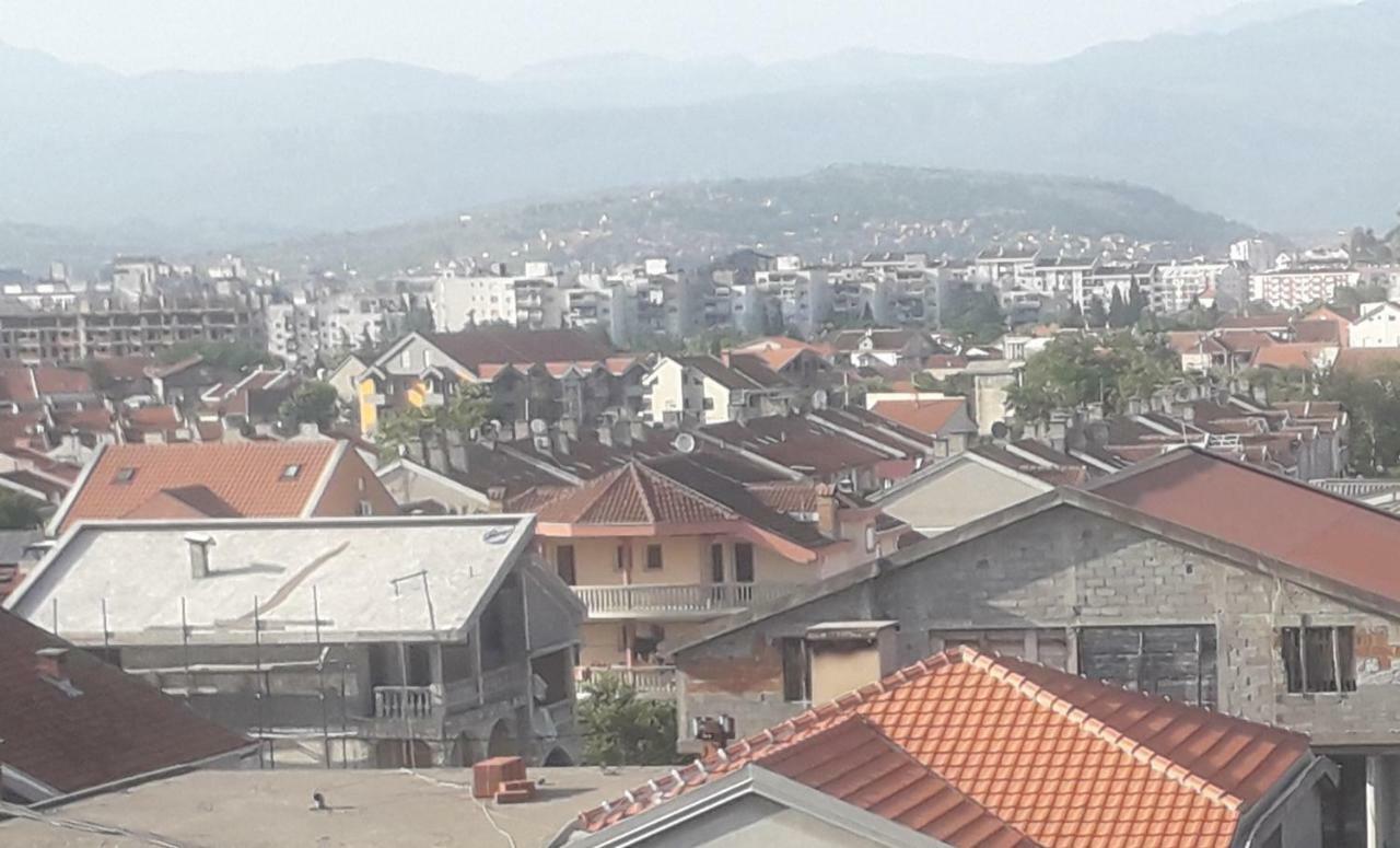 Mini Garsonjera Hotel Podgorica Eksteriør billede